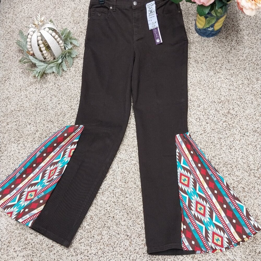 3777 Size 6 Upcycled Gloria Vanderbilt Brown New With Tags Flare Leg Jeans.